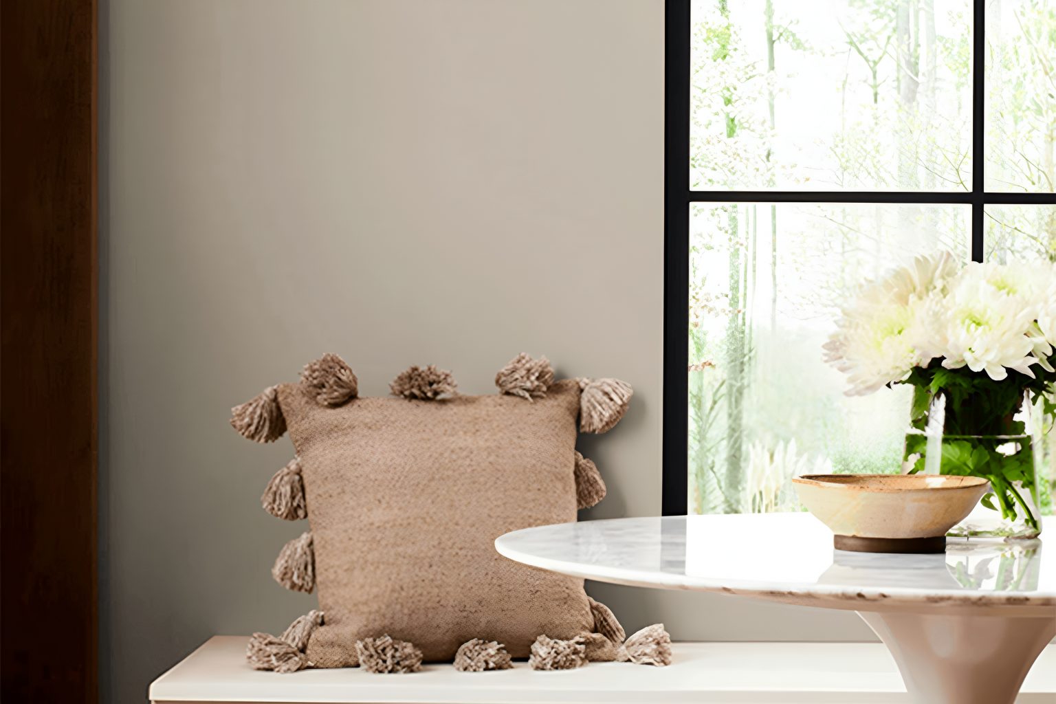 Illusion SW 9592 Paint Color by Sherwin Williams - DecorCreek