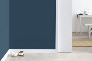 Gentleman's Gray 2062-20 Paint Color by Benjamin Moore