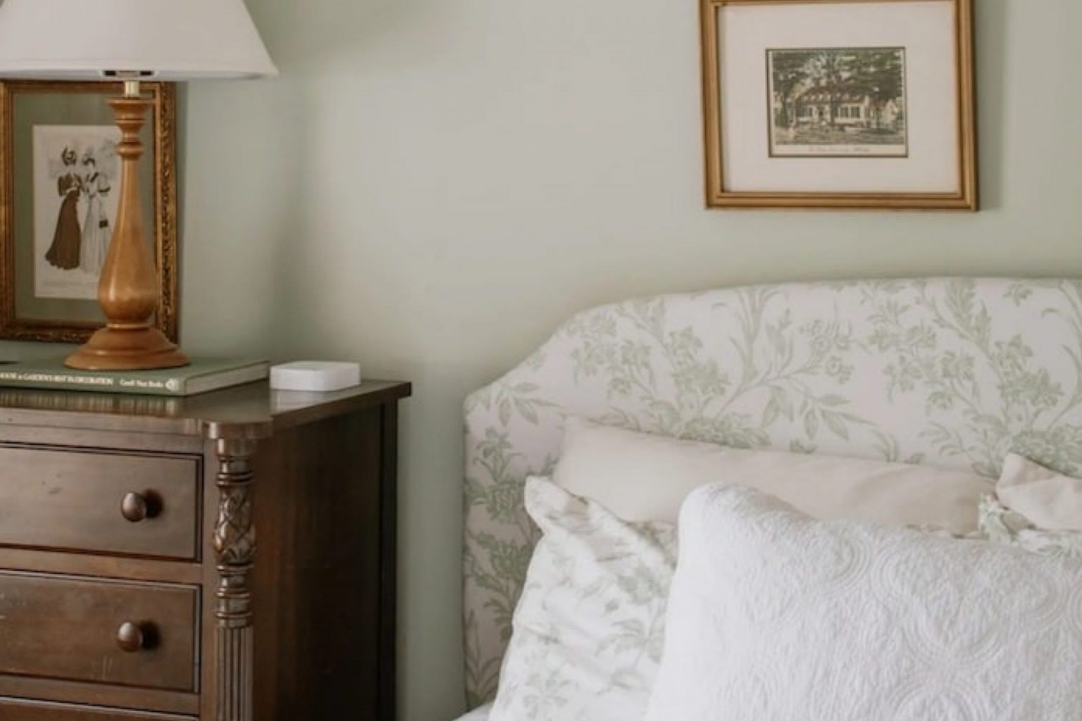 Hollingsworth Green HC141 Paint Color by Benjamin Moore DecorCreek