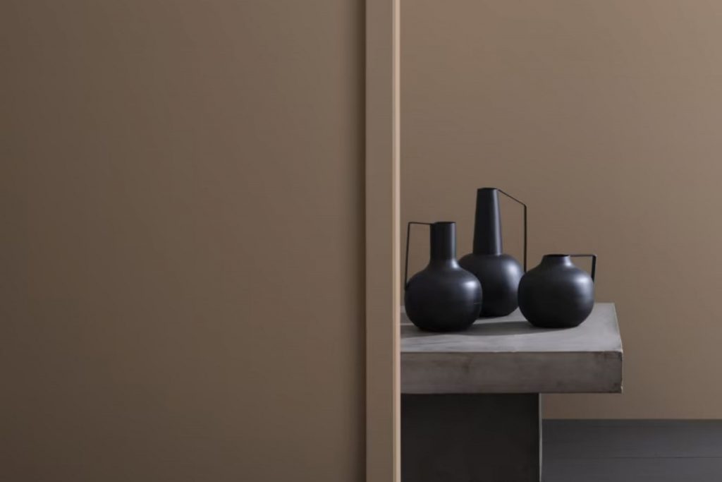 Hiking Trail CC-514 Paint Color by Benjamin Moore