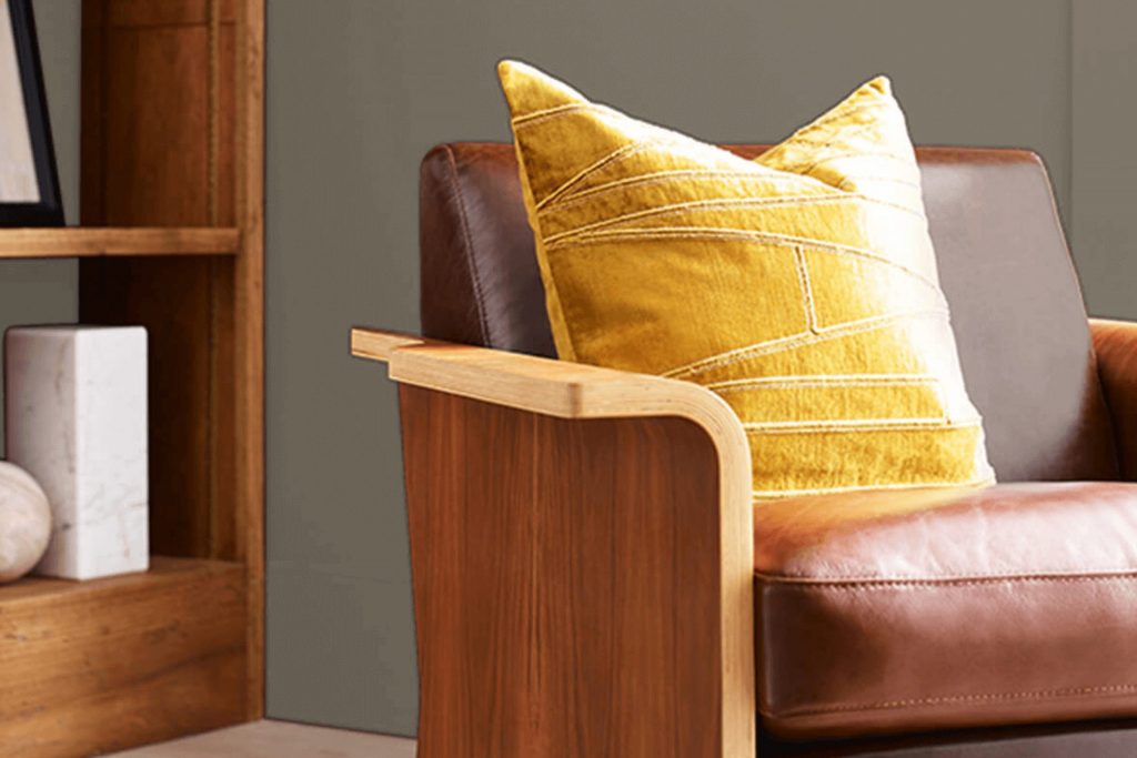 Carriage Stone SW 9614 Paint Color by Sherwin Williams
