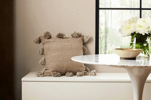 Dhurrie Beige SW 7524 Paint Color by Sherwin Williams