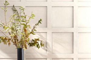 Candle White 2164-70 Paint Color by Benjamin Moore