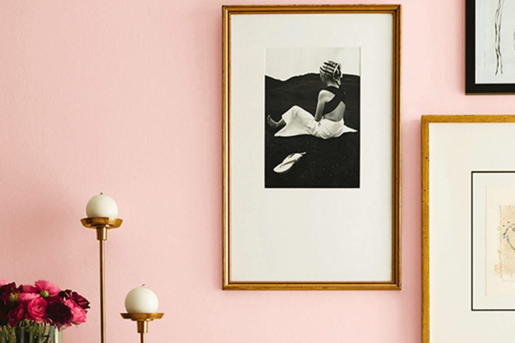 Comical Coral SW 6876 Paint Color by Sherwin Williams