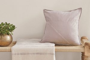 Whirlwind SW 9576 Paint Color by Sherwin Williams