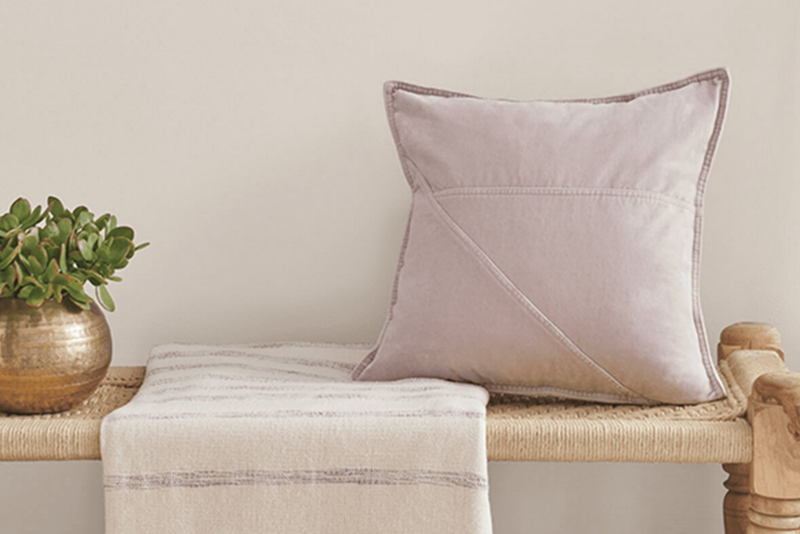 Whirlwind SW 9576 Paint Color by Sherwin Williams