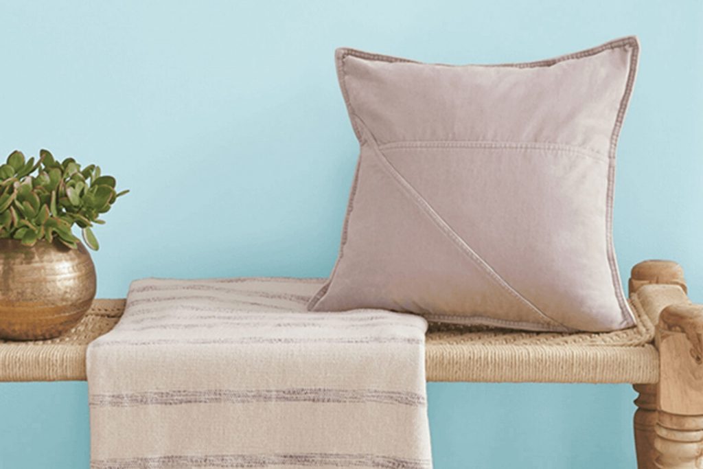 Aviary Blue SW 6778 Paint Color by Sherwin Williams
