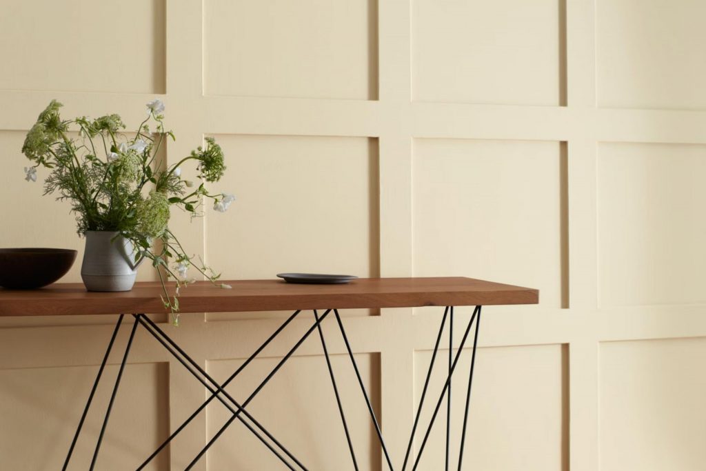 Pebble Rock 945 Paint Color by Benjamin Moore