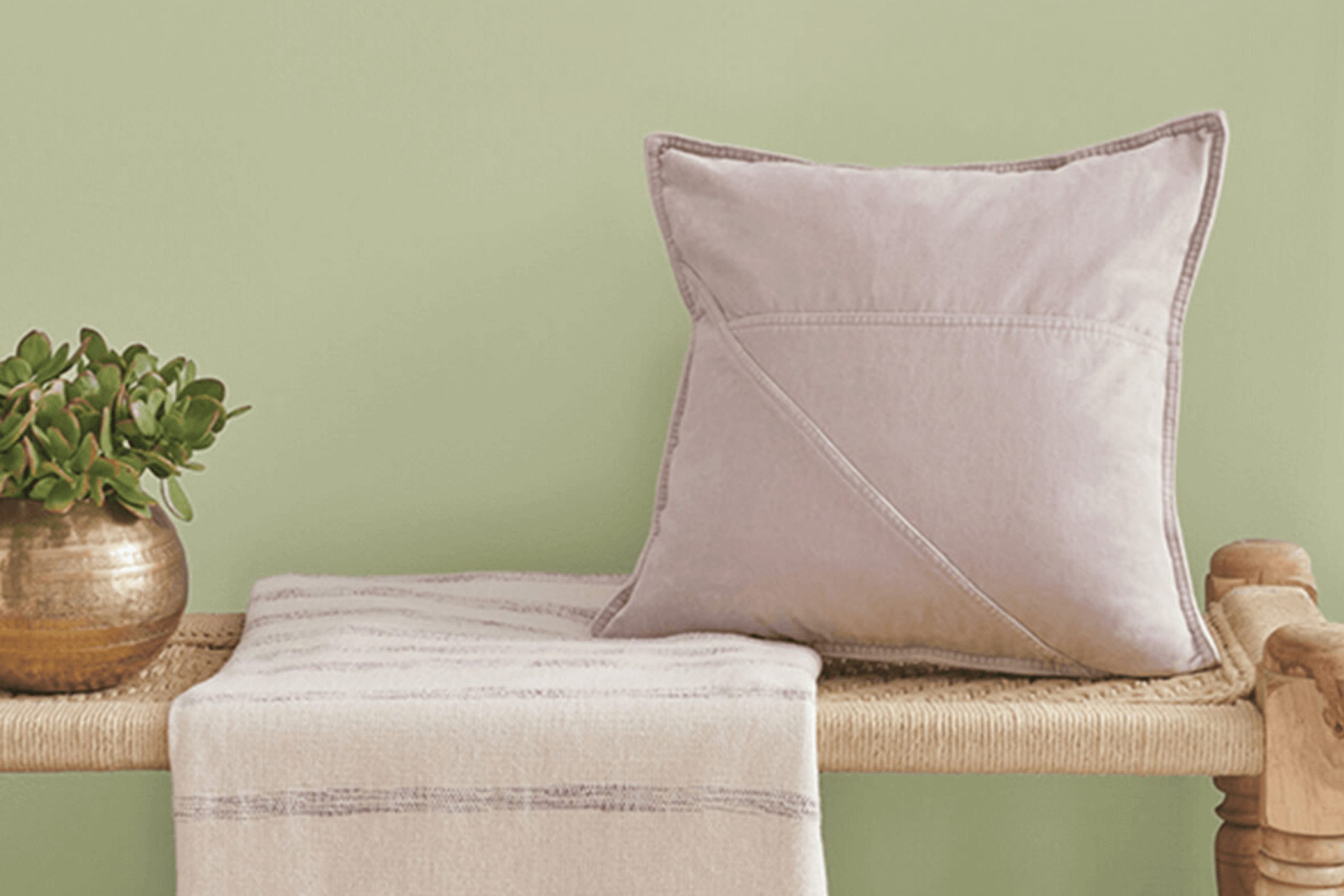 Recycled Glass SW 7747 Paint Color by Sherwin Williams