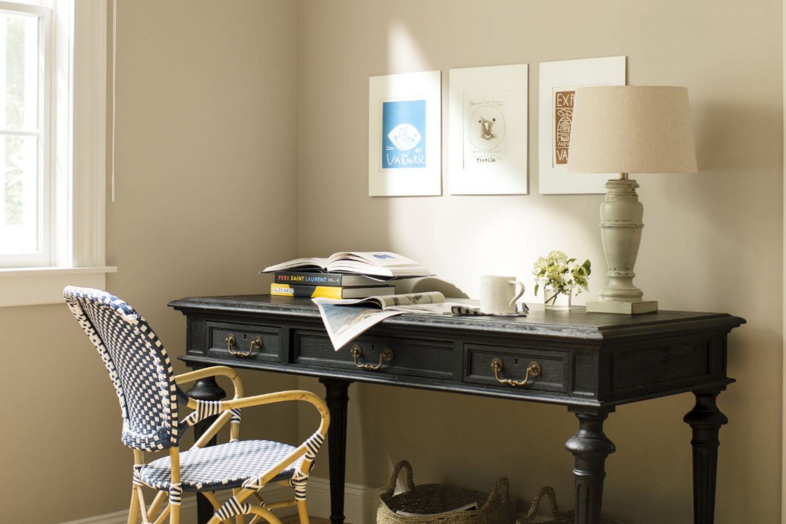 31 Best Mushroom Paint Colors for a Cozy Home