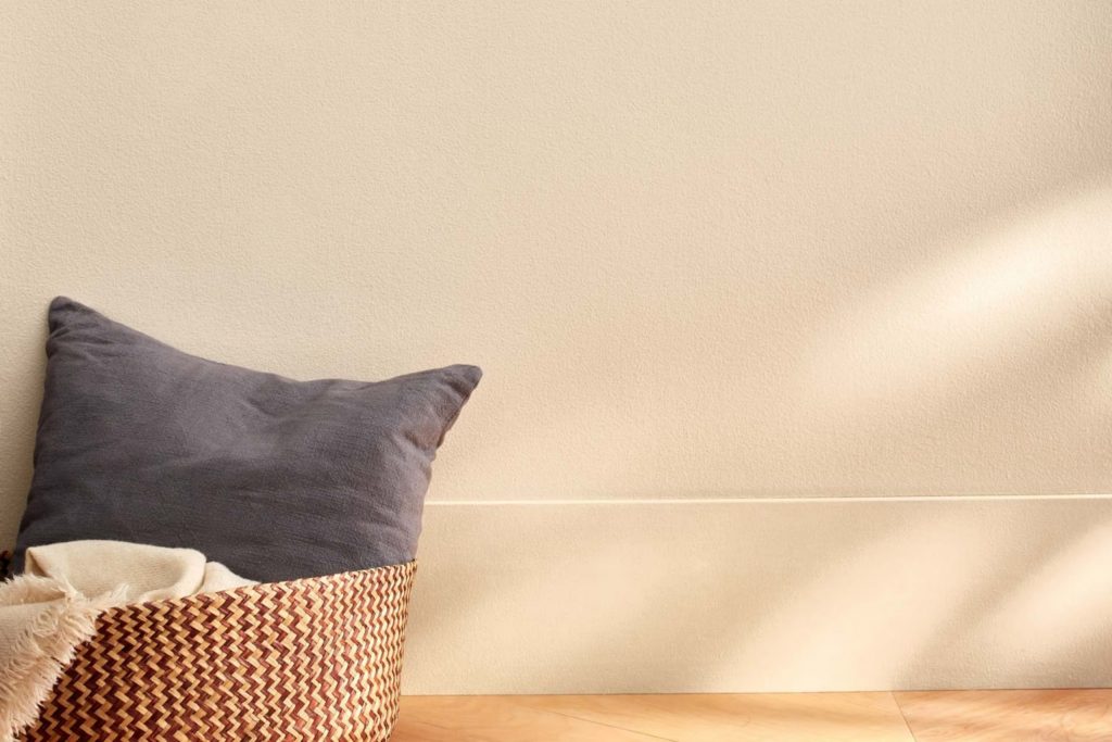 Cayman Islands 952 Paint Color by Benjamin Moore