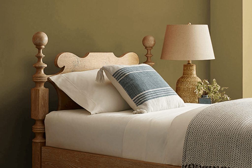 Eminent Bronze SW 6412 Paint Color by Sherwin Williams
