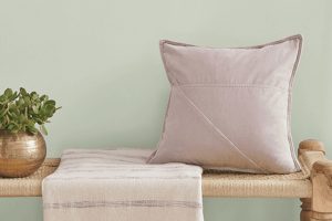 Frostwork SW 0059 Paint Color by Sherwin Williams
