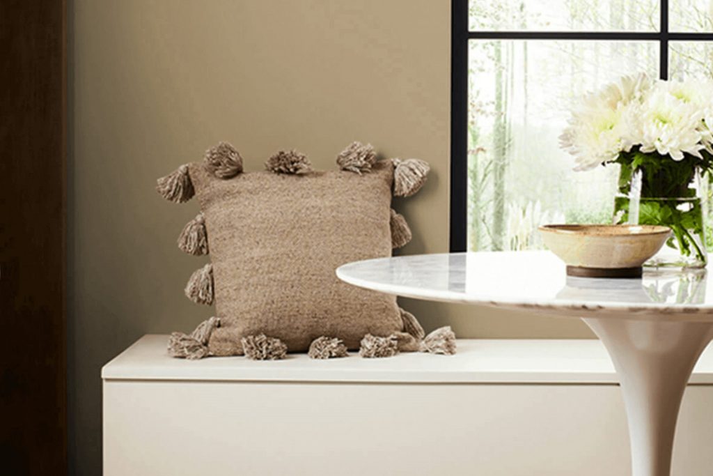 Roycroft Suede SW 2842 Paint Color by Sherwin Williams
