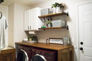 19 Best Farmhouse Laundry Room with White Wall Paint Ideas for a Bright and Inviting Home