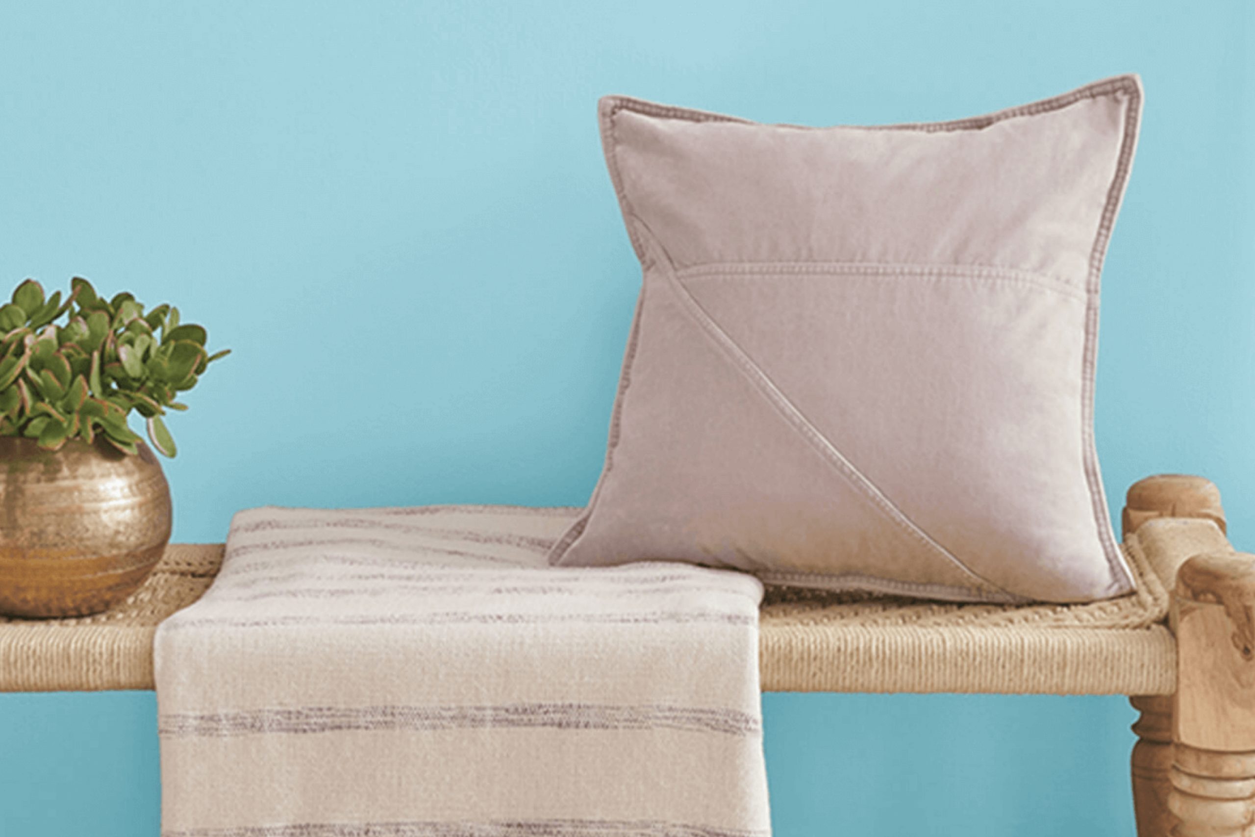 Liquid Blue SW 6779 Paint Color by Sherwin Williams