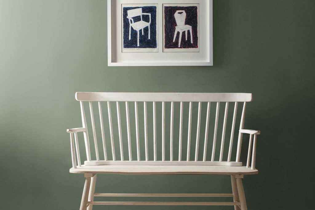 Rosepine 461 Paint Color by Benjamin Moore