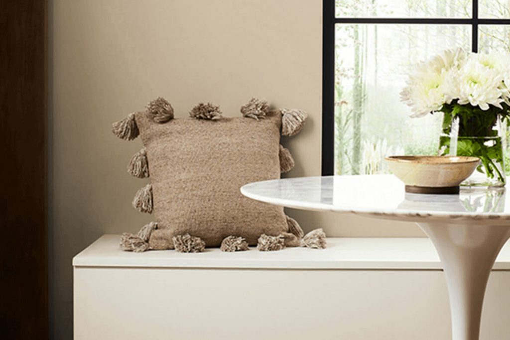 Windsor Greige SW 7528 Paint Color by Sherwin Williams