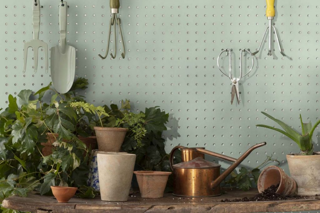 Antique Jade 465 Paint Color by Benjamin Moore