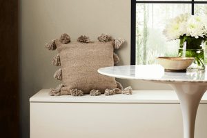 Avenue Tan SW 7543 Paint Color by Sherwin Williams