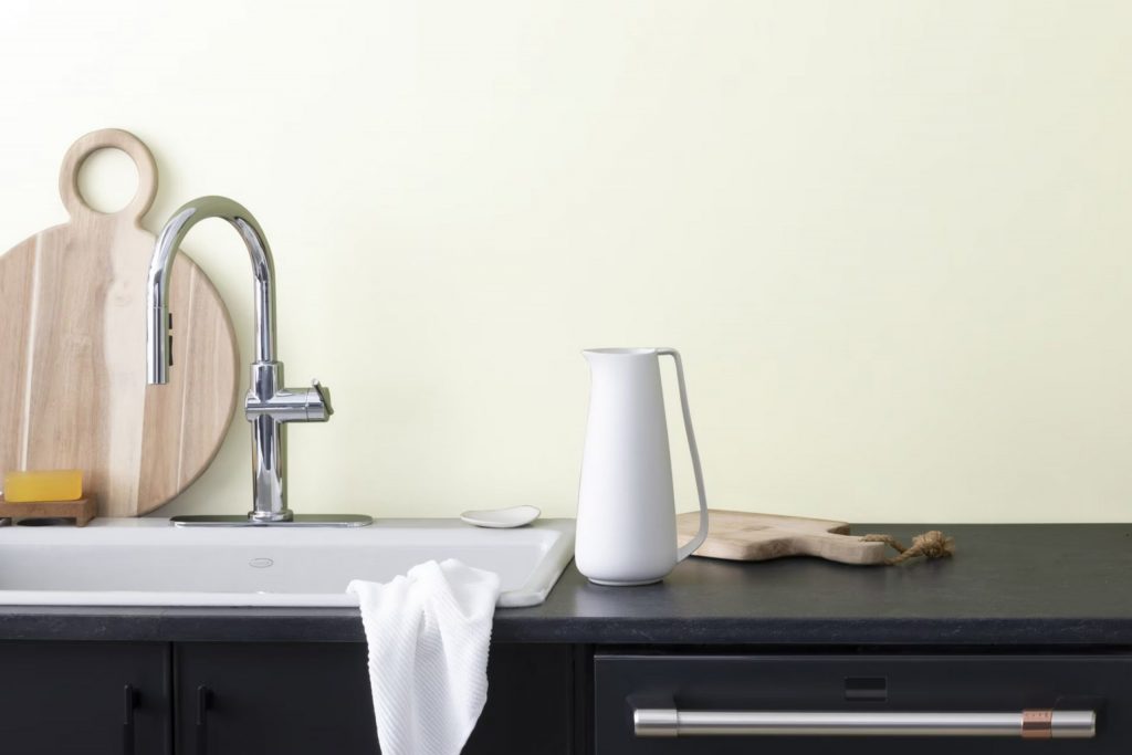 Cotton Balls OC-122 Paint Color by Benjamin Moore