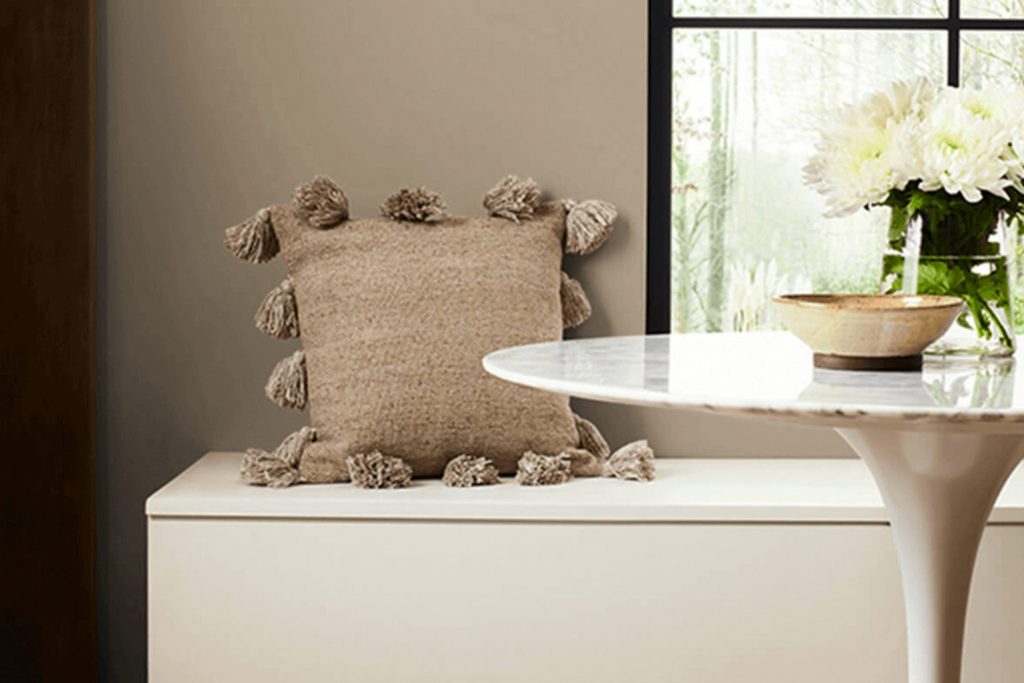 Urban Jungle SW 9117 Paint Color by Sherwin Williams