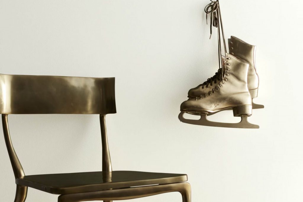 Vanilla Milkshake OC-59 Paint Color by Benjamin Moore