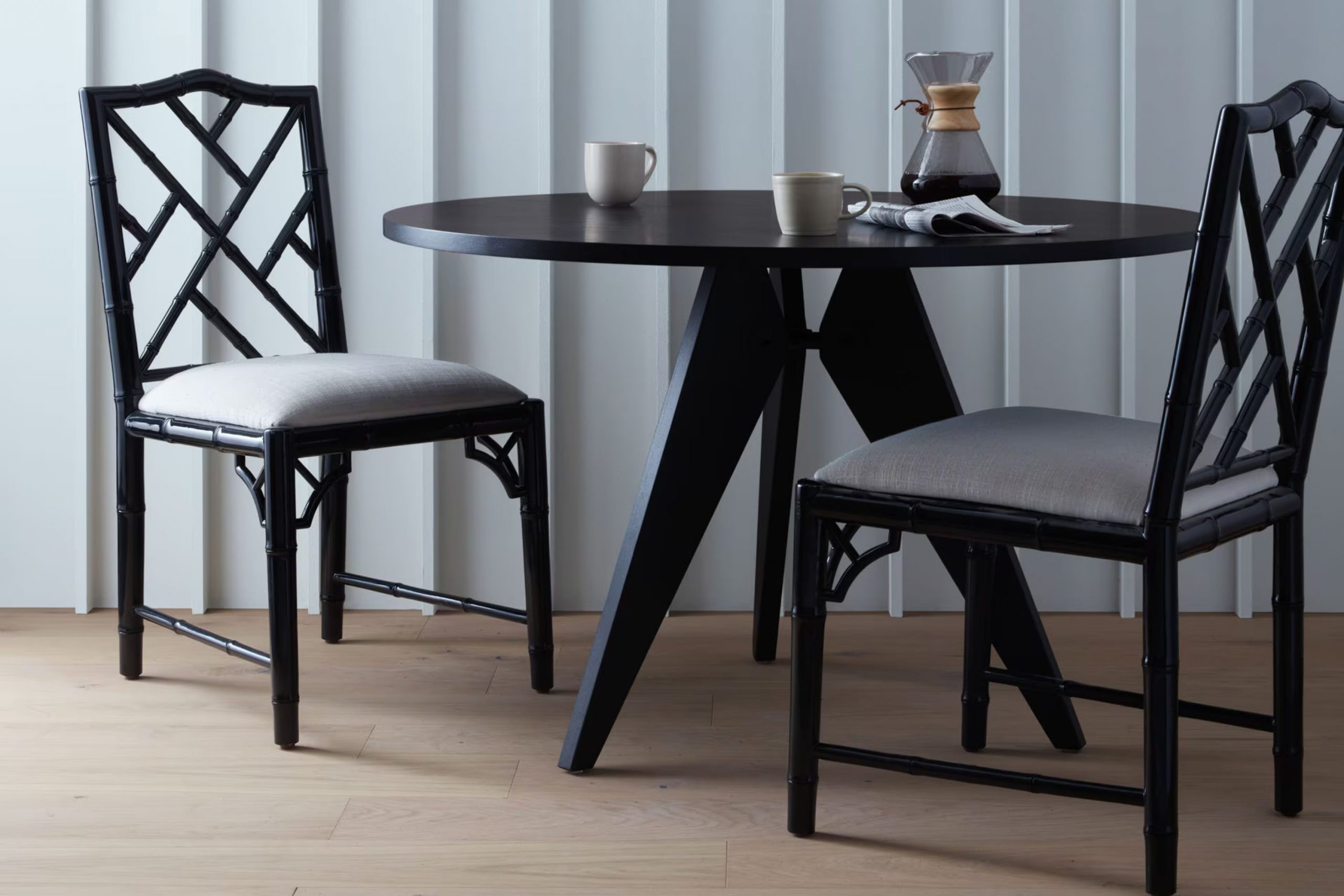 Beacon Gray 2128-60 Paint Color by Benjamin Moore