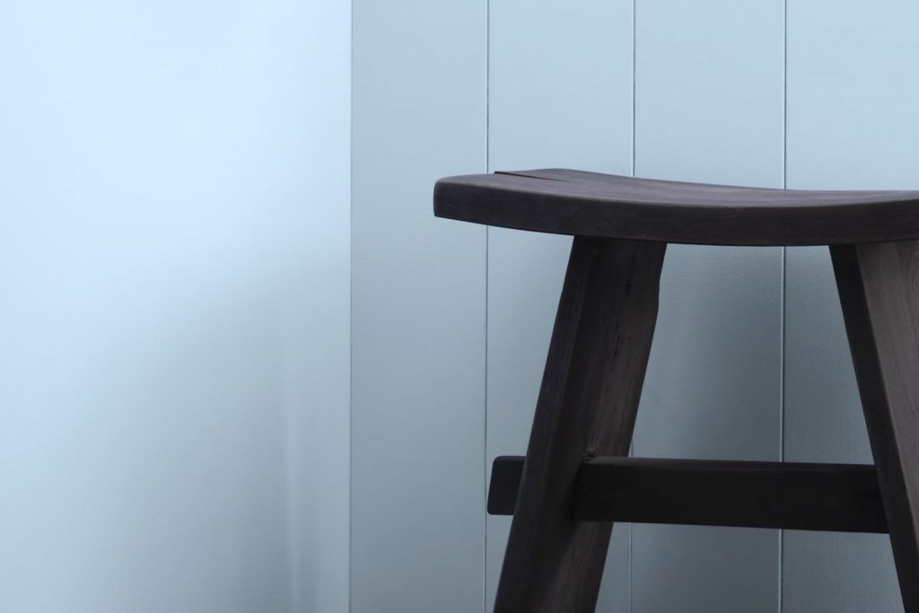 Jet Stream 814 Paint Color by Benjamin Moore