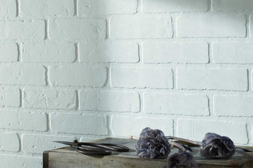 Lookout Point 1646 Paint Color by Benjamin Moore