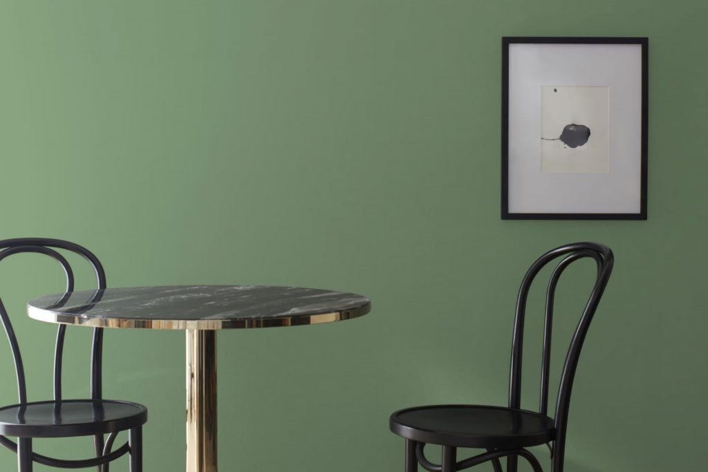 Palace Green CW-520 Paint Color by Benjamin Moore