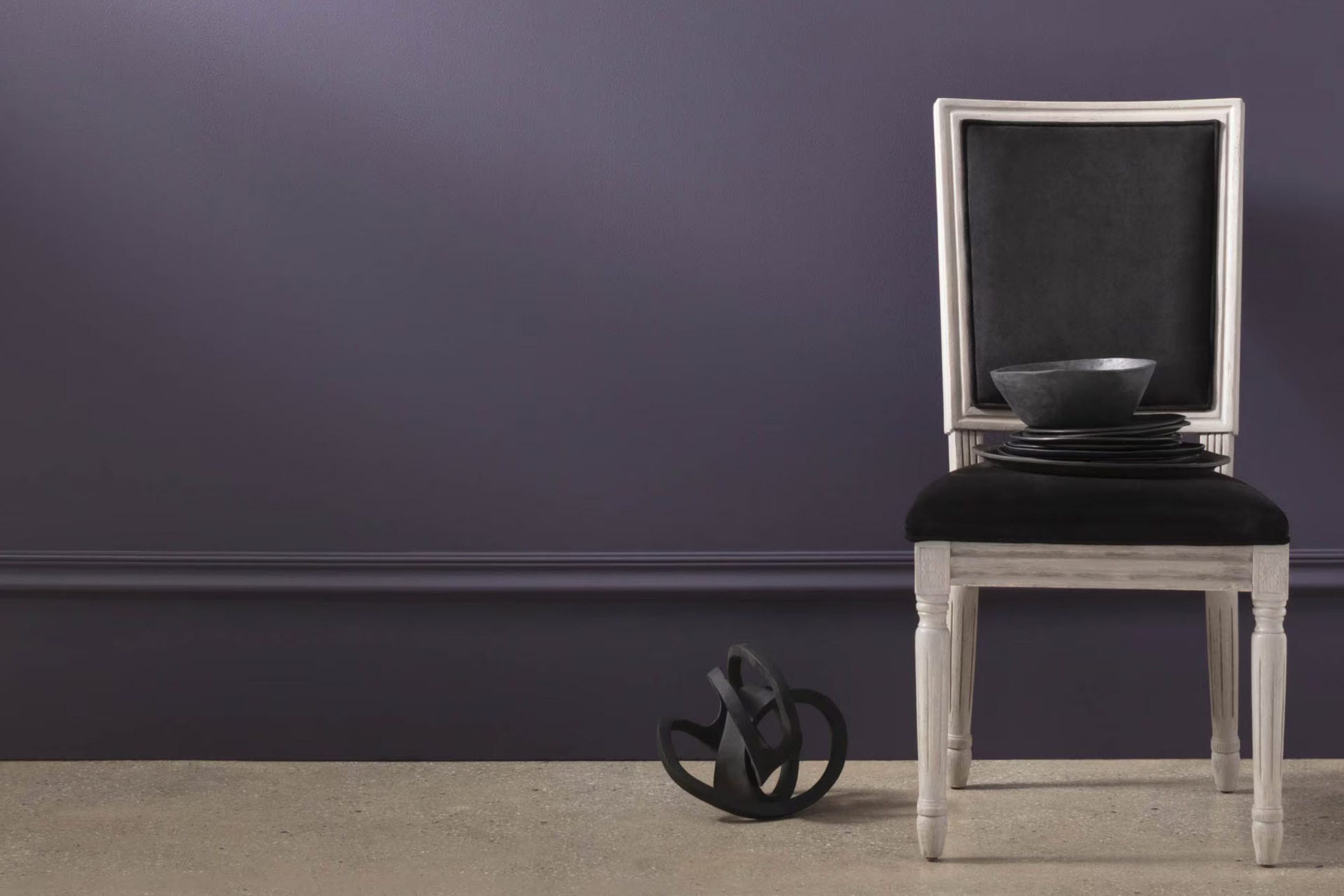 Shadow 2117-30 Paint Color by Benjamin Moore