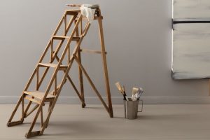 Smoke Embers 1466 Paint Color by Benjamin Moore