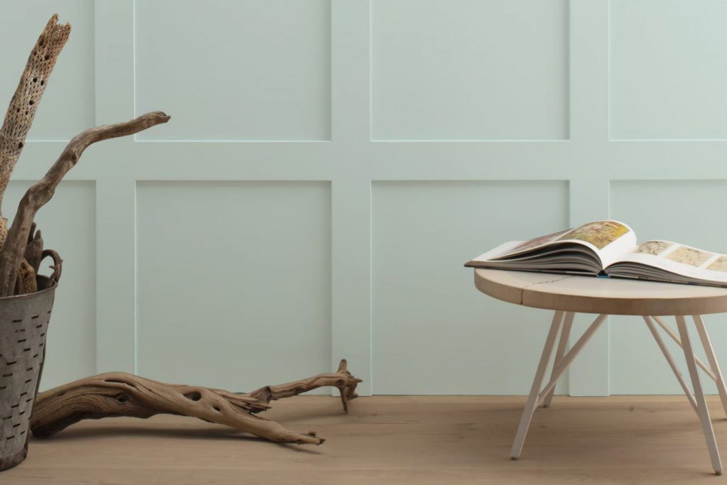 White Rain 708 Paint Color by Benjamin Moore