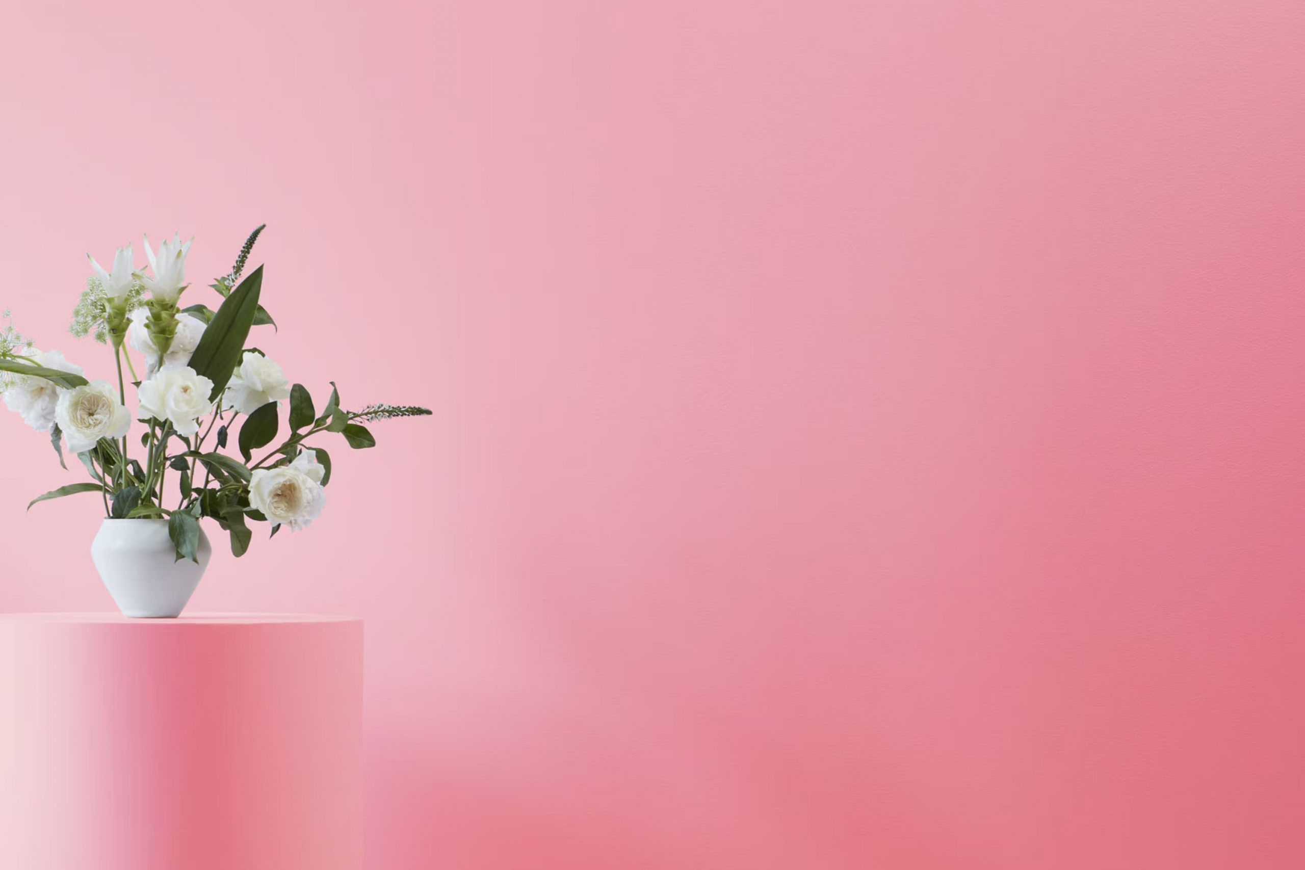 Autumn Red 2087-40 Paint Color by Benjamin Moore