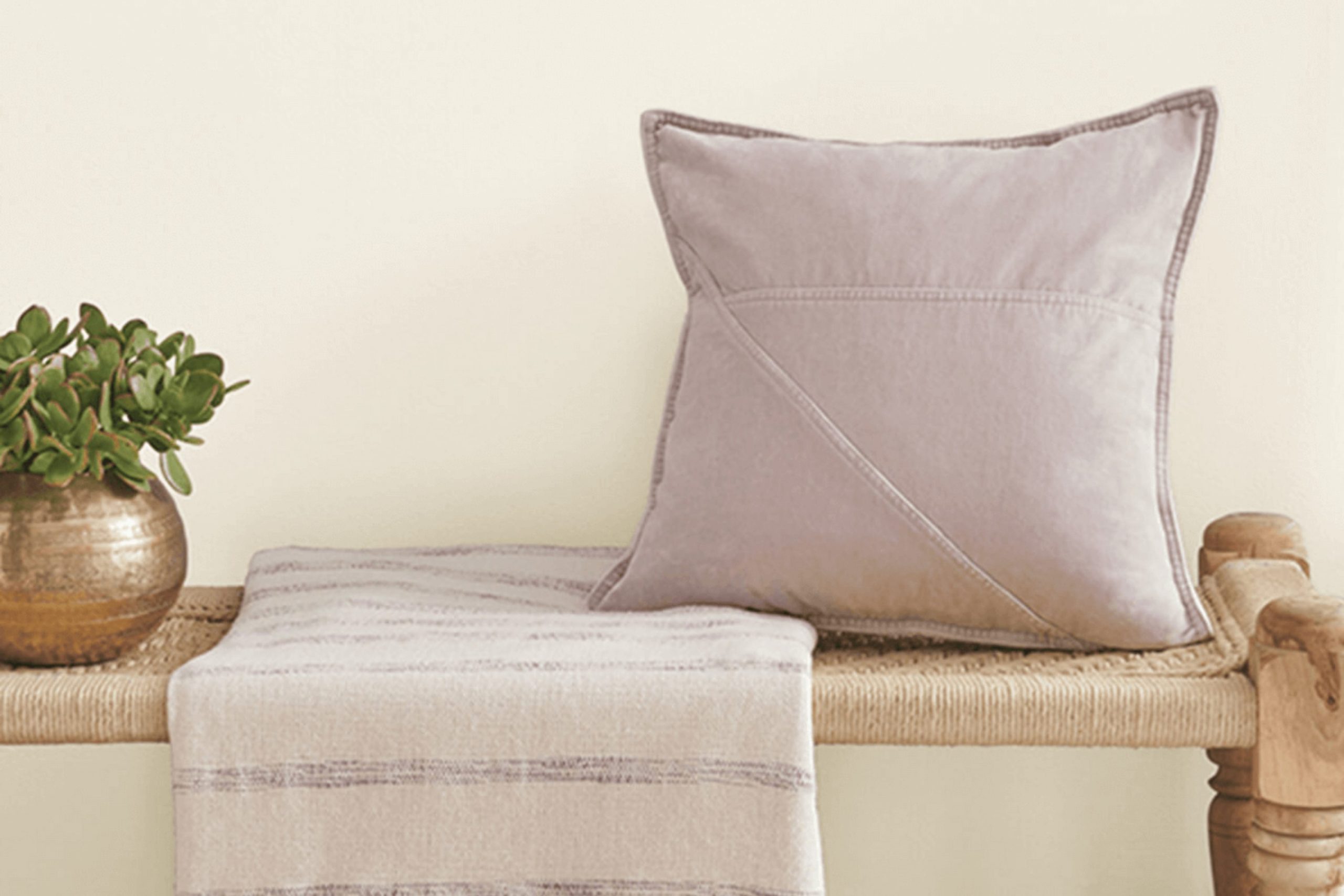 Things to Know Before You Choose Westhighland White SW 7566 by Sherwin Williams