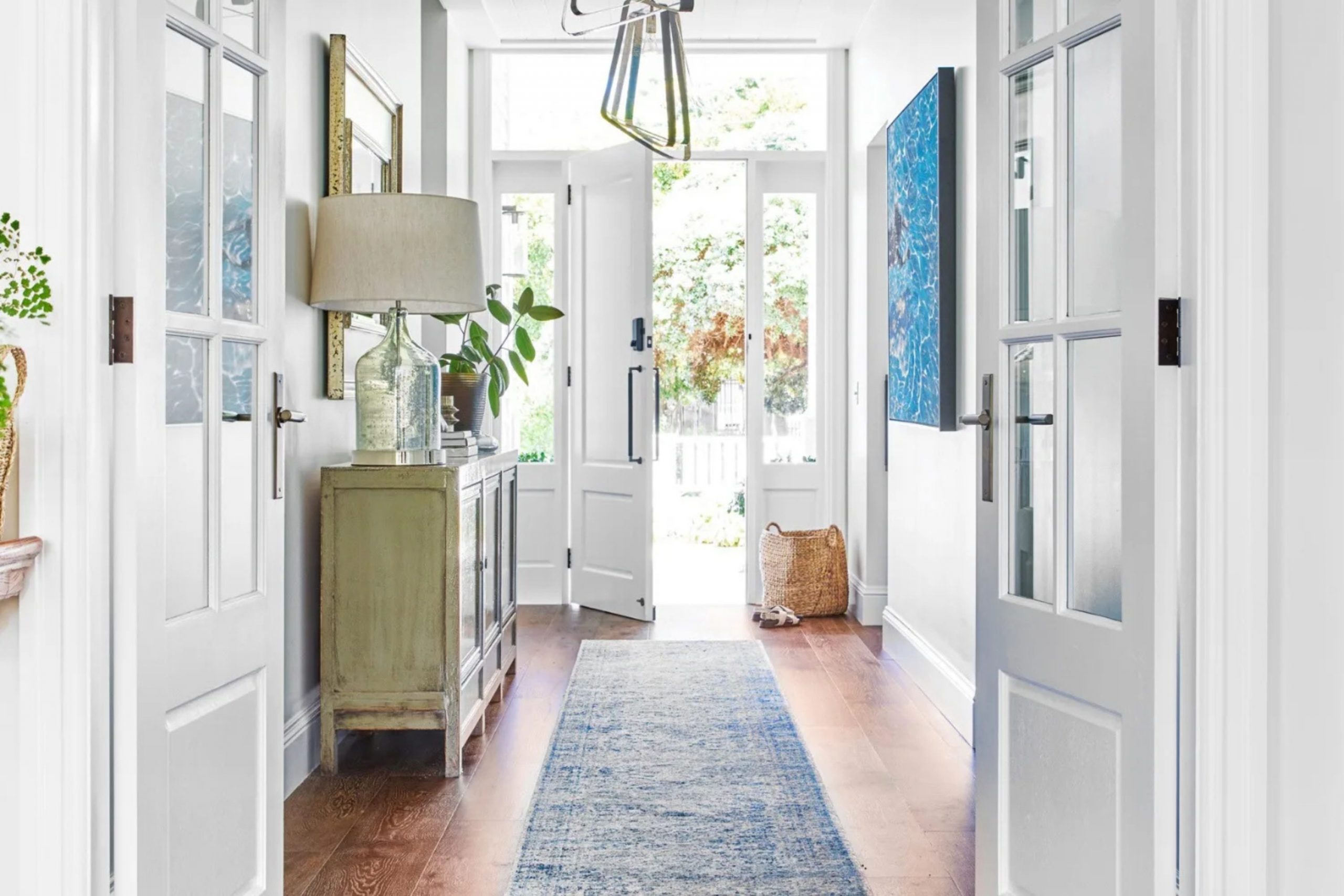 24 Best Paint Colors for the Home Entrance – Welcoming Shades for a Lasting First Impression