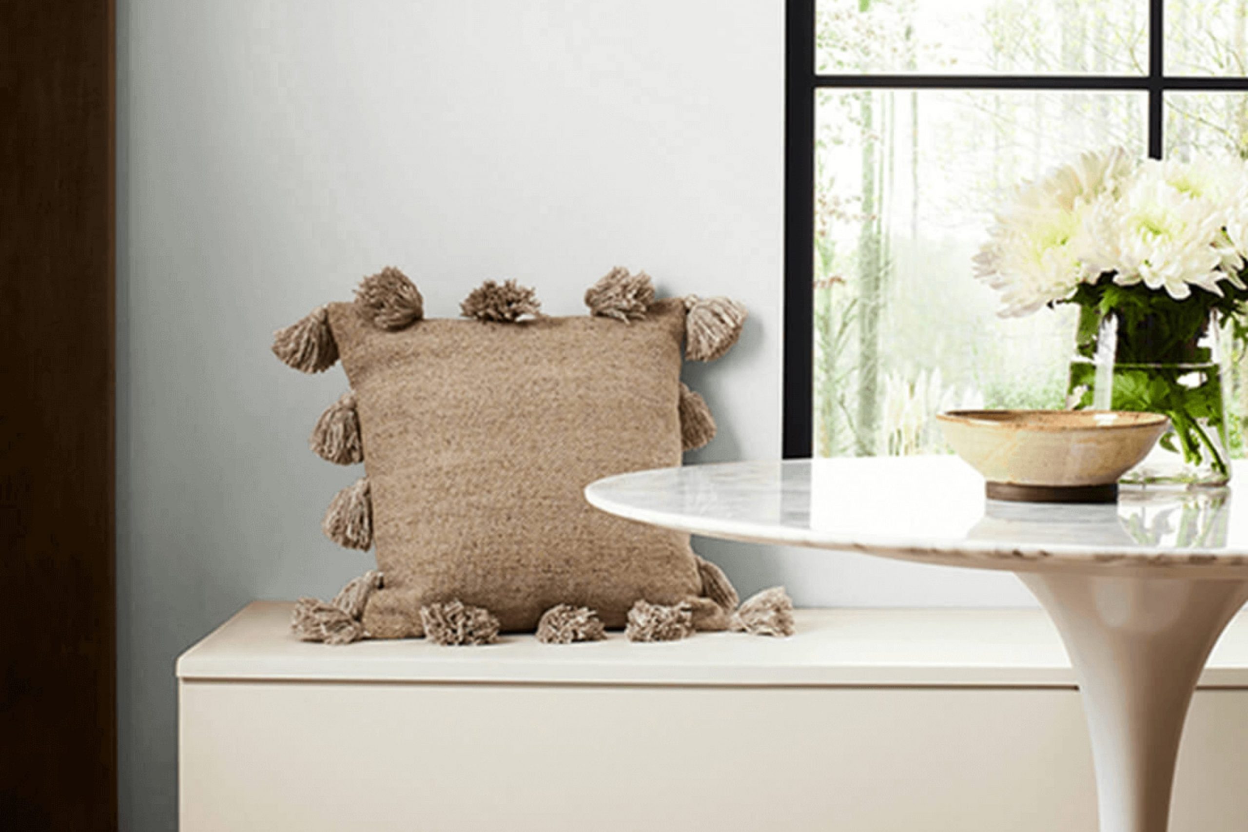 Things to Know Before You Choose Nebulous White SW 7063 by Sherwin Williams