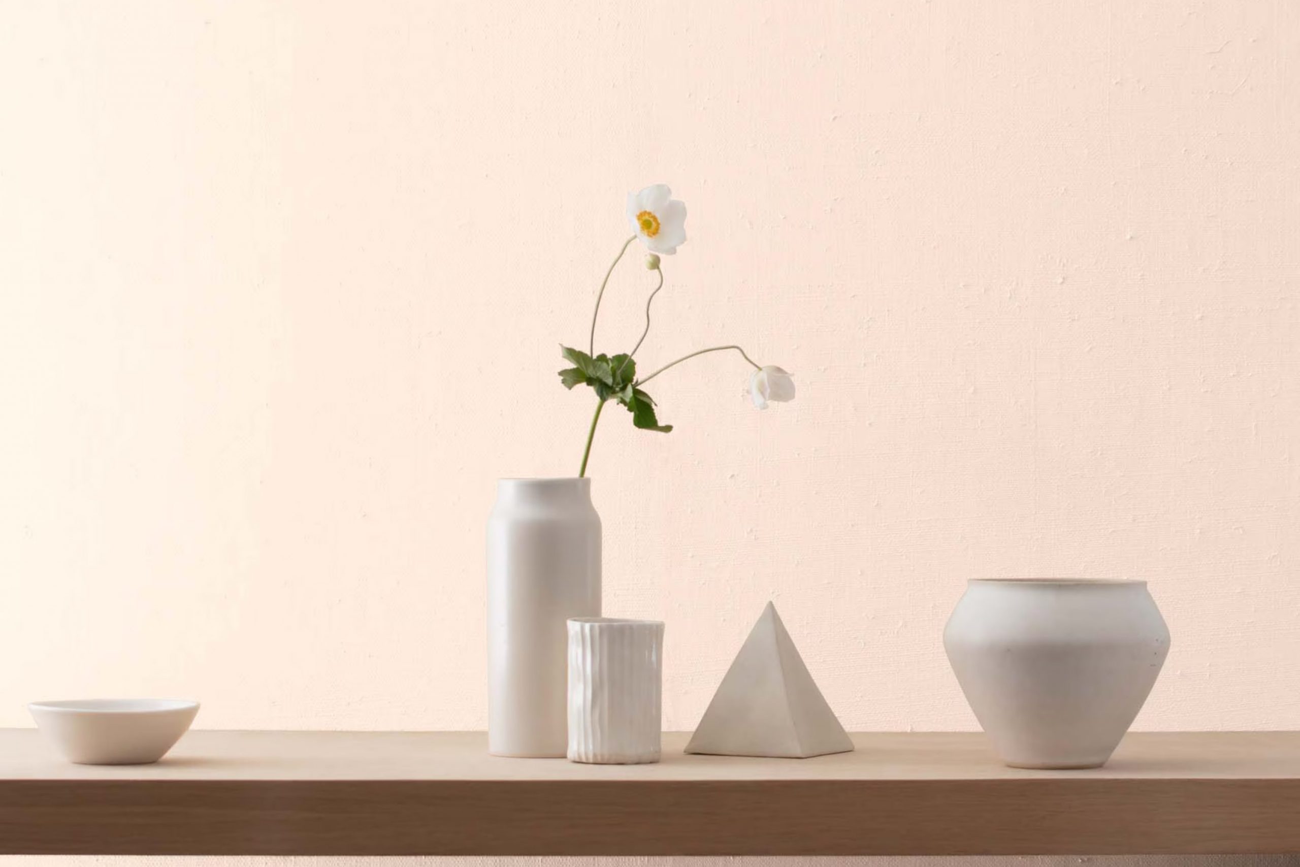 Warm Blush 892 Paint Color by Benjamin Moore