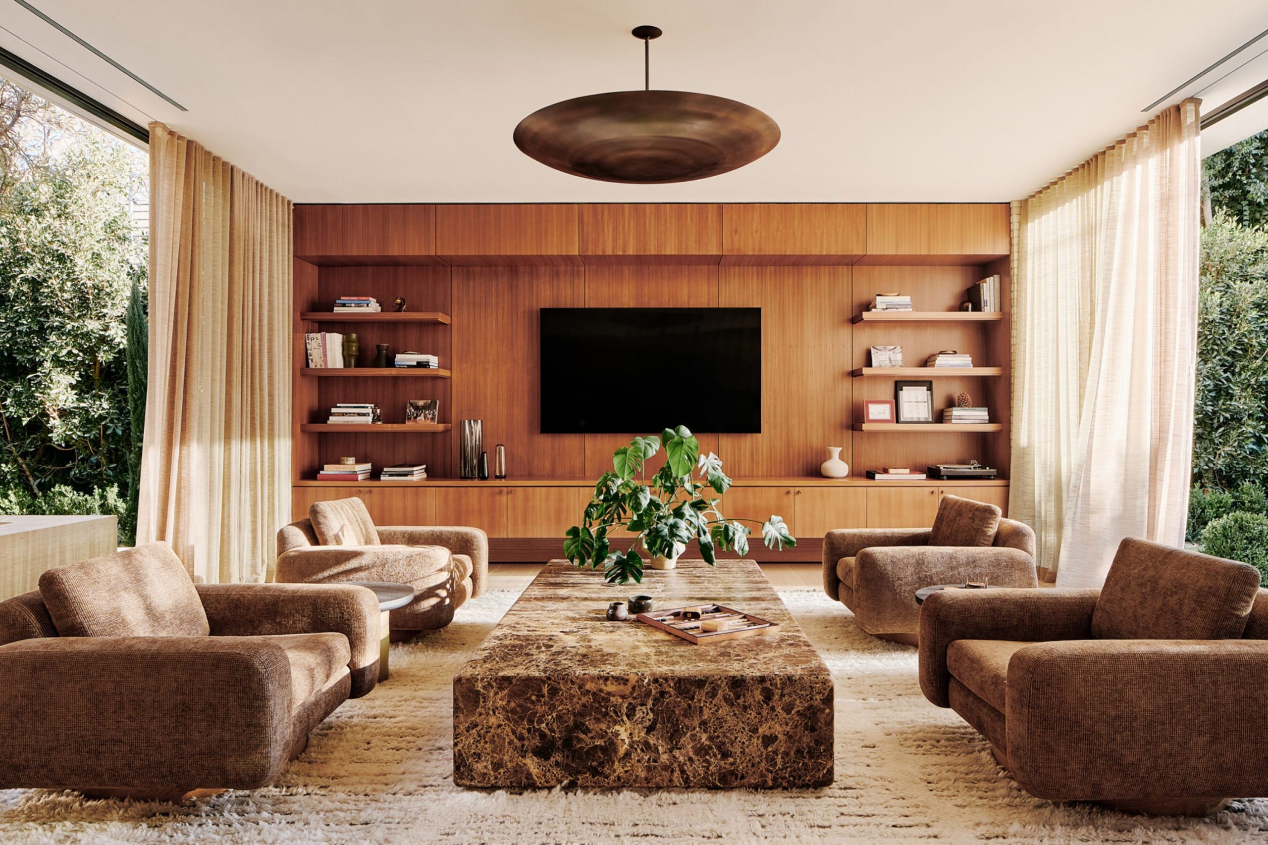 29 Best Paint Colors with Warm Undertones for Cozy and Inviting Walls