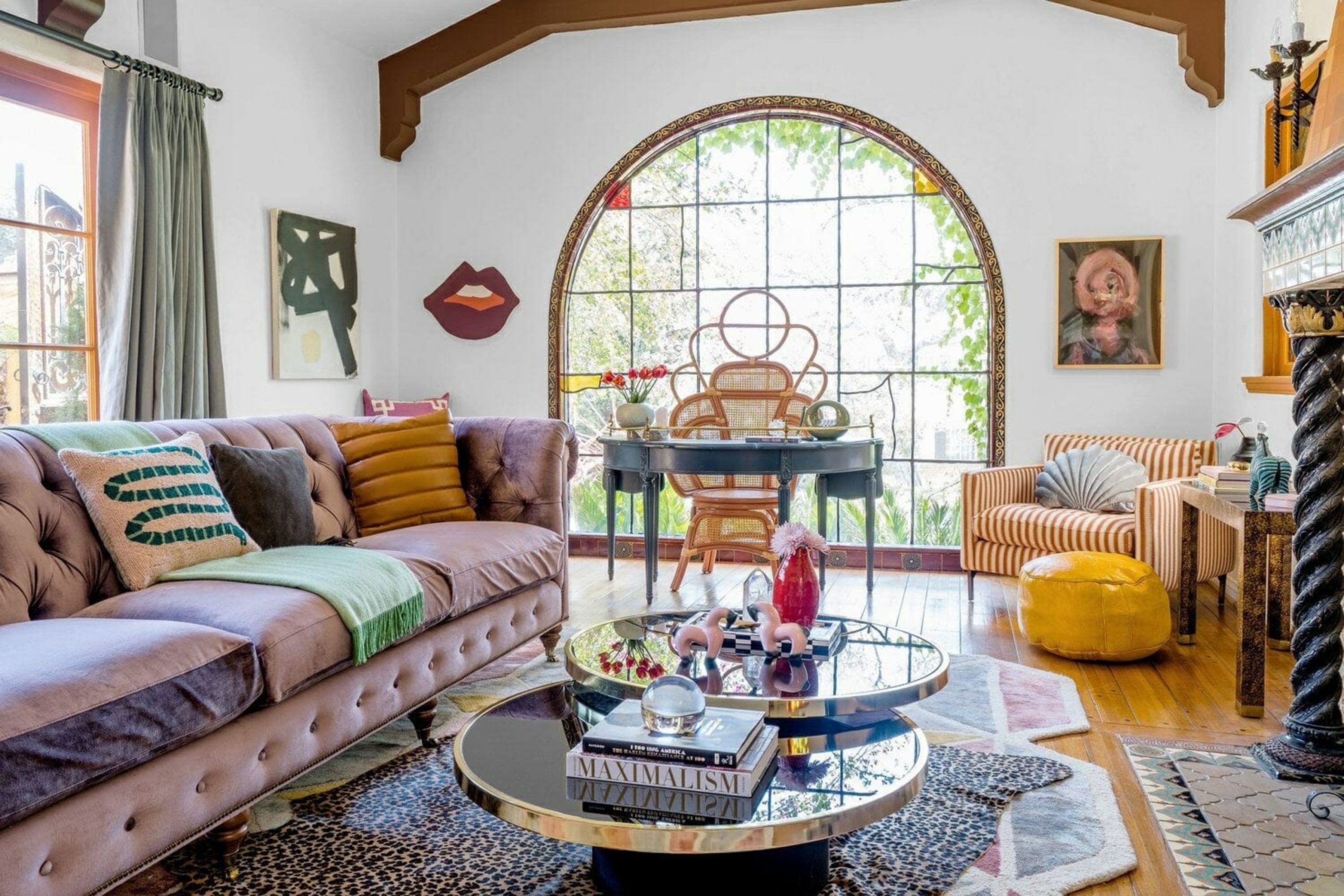 37 Vintage Living Room Paint Colors for a Cozy and Character-Filled Home