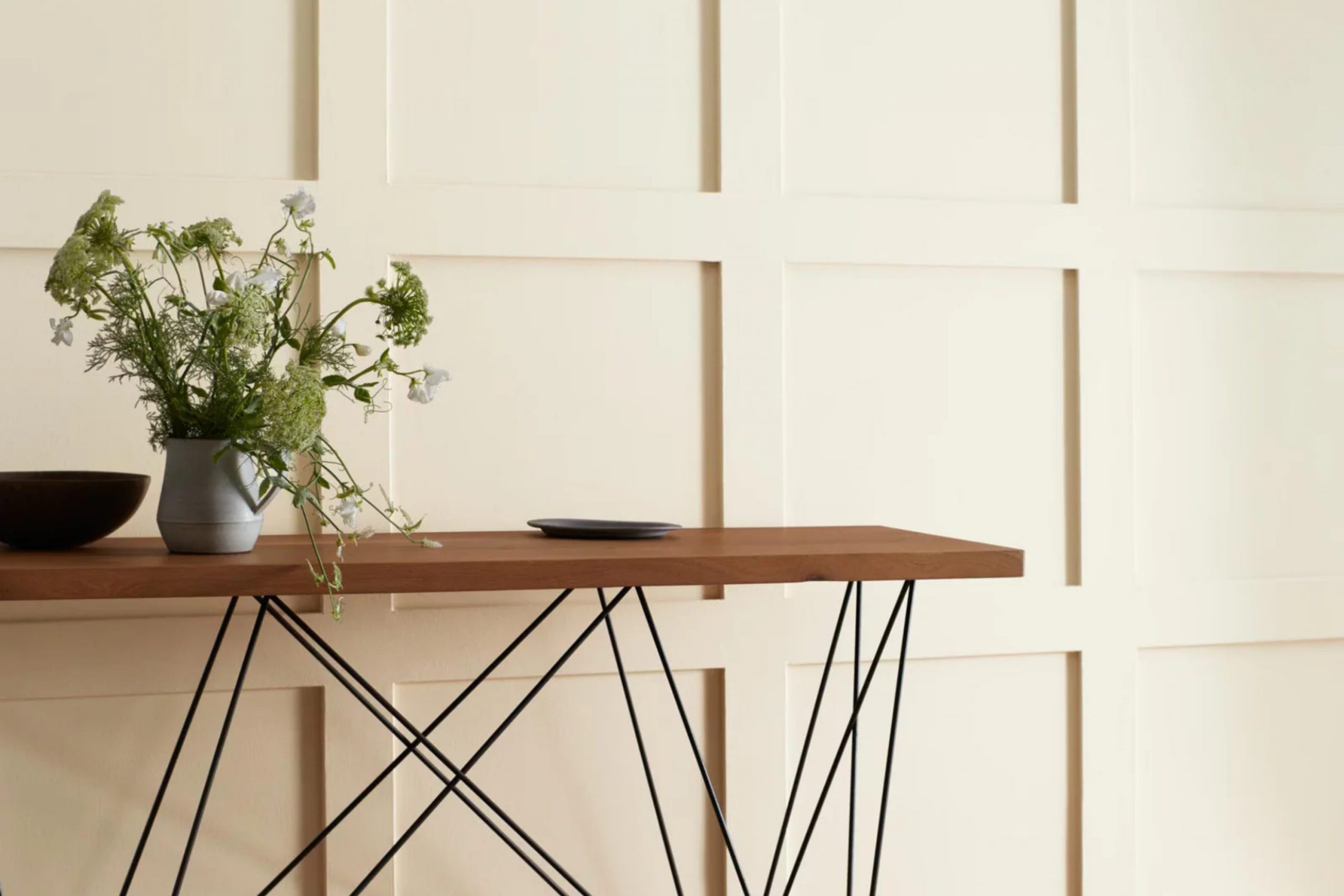 21 Best Colors That Goes With Swiss Coffee by Benjamin Moore for a Warm and Stylish Home
