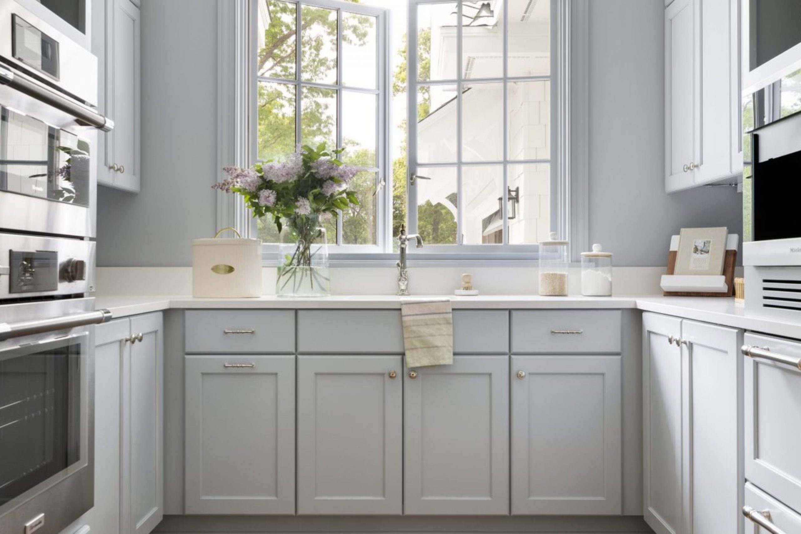 How I Choose the Perfect Blue Gray Paint Color for Any Home