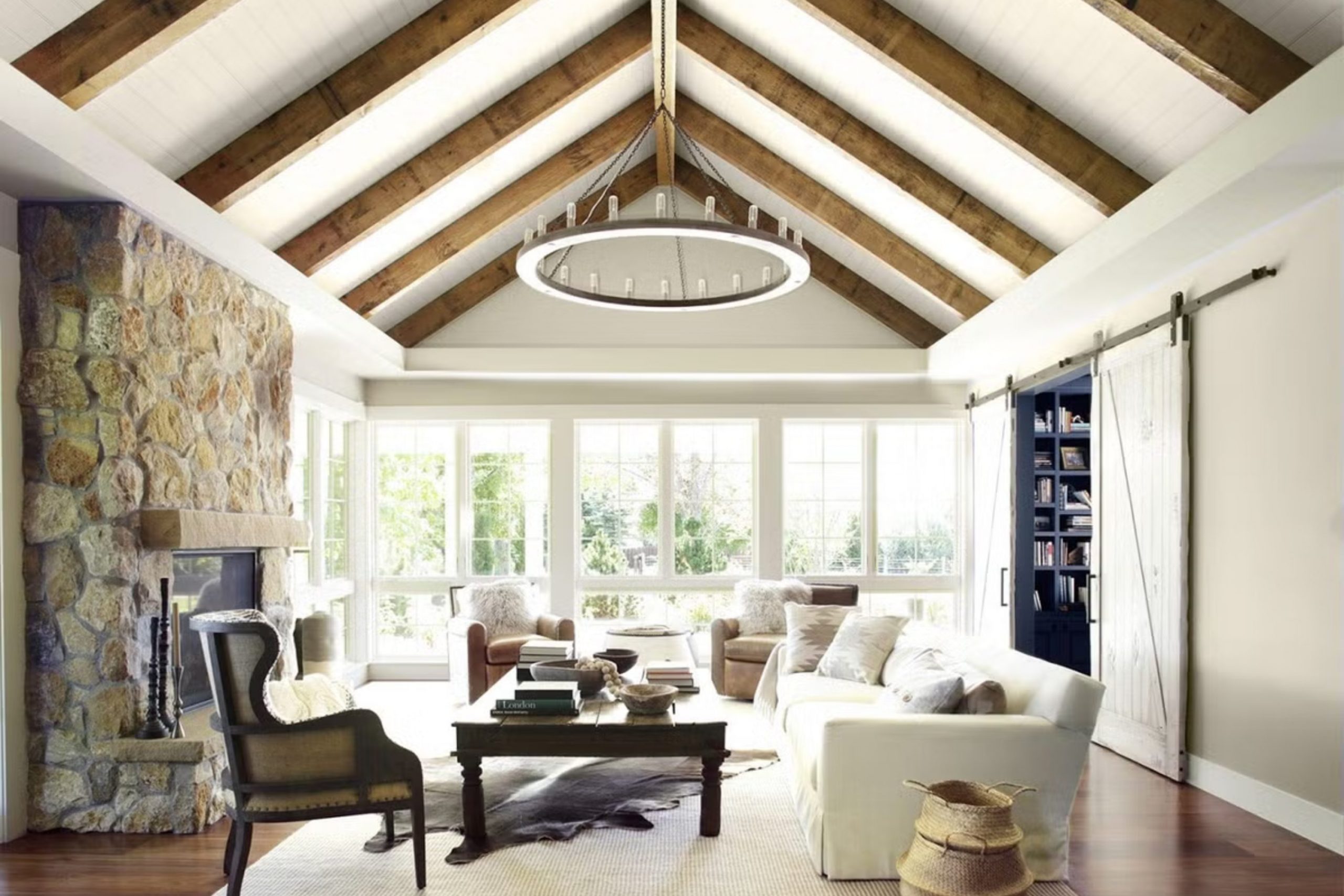 25 Best Colors That Goes With Pale Oak by Benjamin Moore for a Warm Home